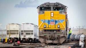 Primer vistazo: las ganancias de Union Pacific aumentaron un 7% en el cuarto trimestre